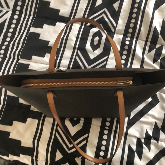 S🚫LD - Picture 8 of 8